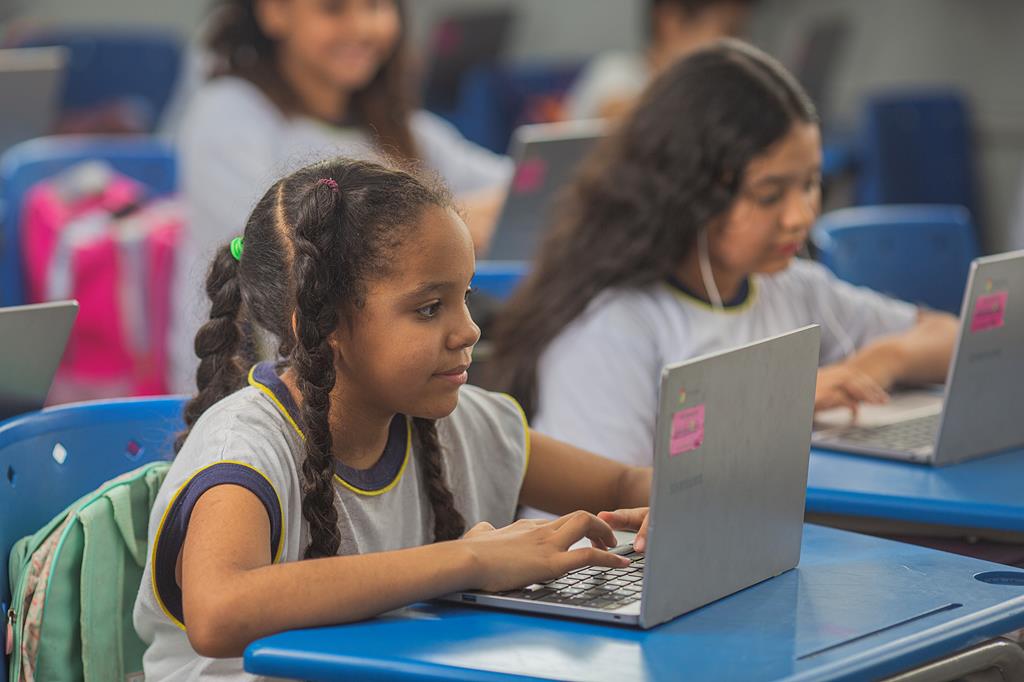 Começa um novo ano letivo na rede municipal de ensino e na FiebTech