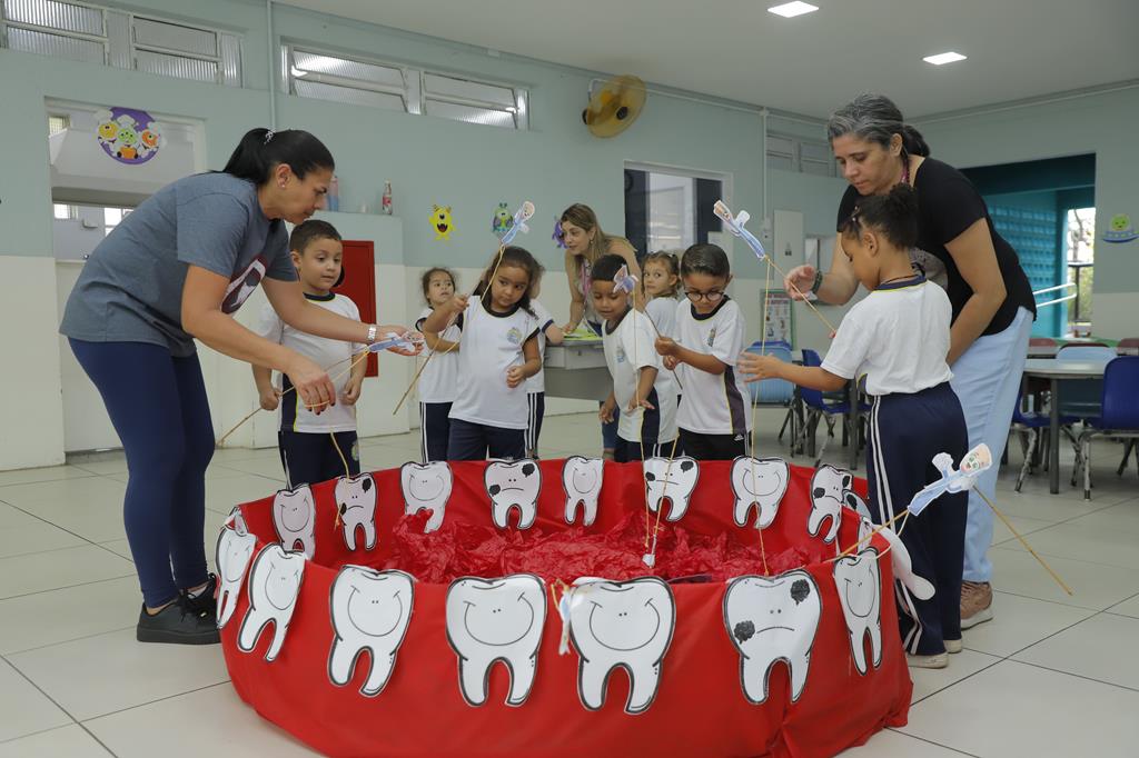 Projeto Sorrisos Saudáveis chega na Emei João Fernandes