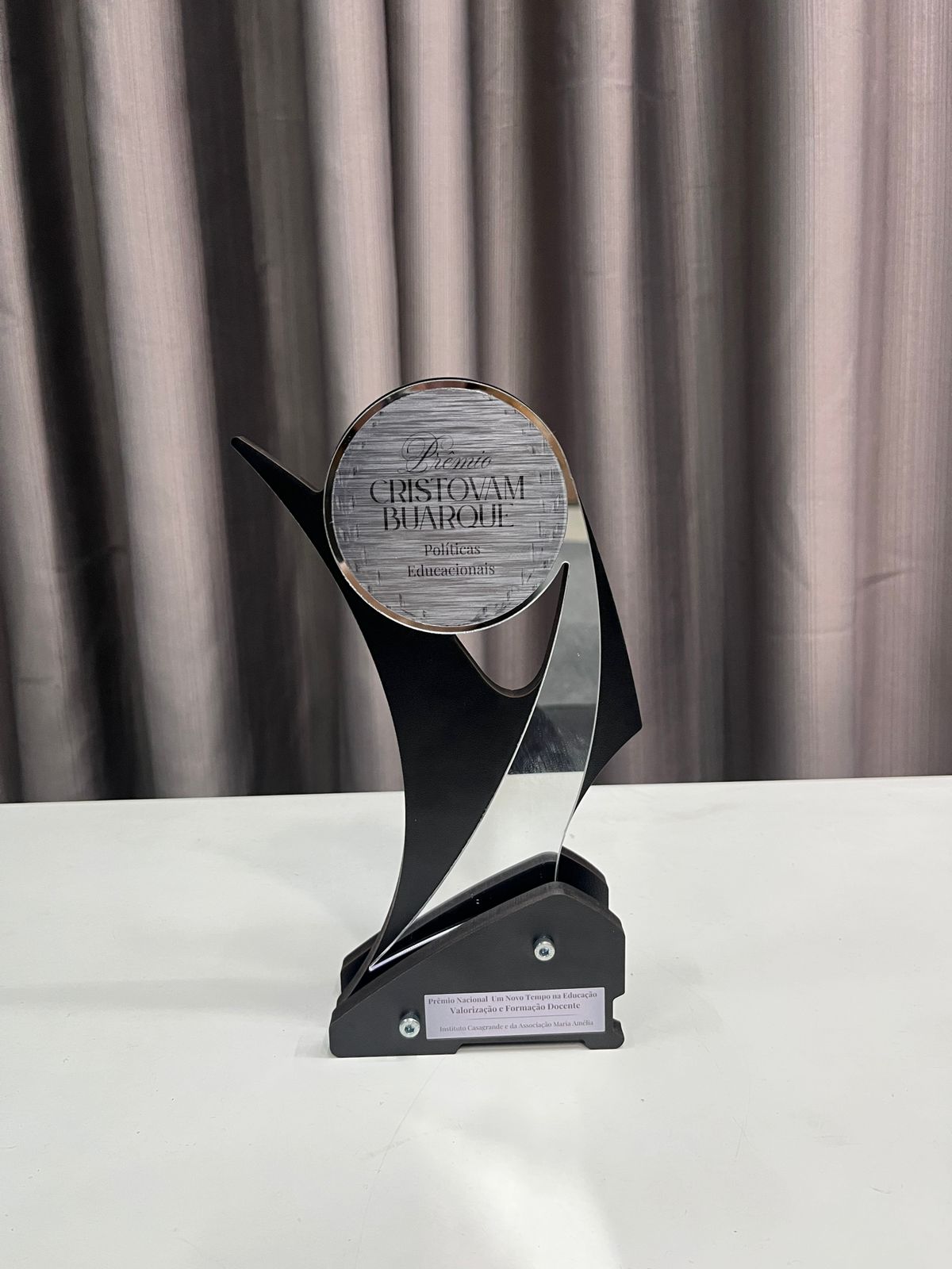 Educação de Barueri é premiada com Troféu Cristovam Buarque de Educação Integral